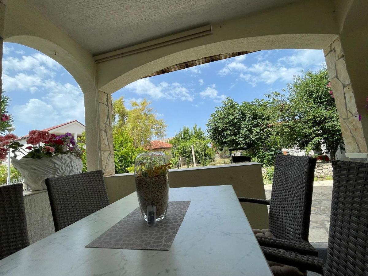 Apartman Veronika Врси Экстерьер фото