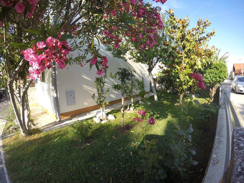 Apartman Veronika Врси Экстерьер фото